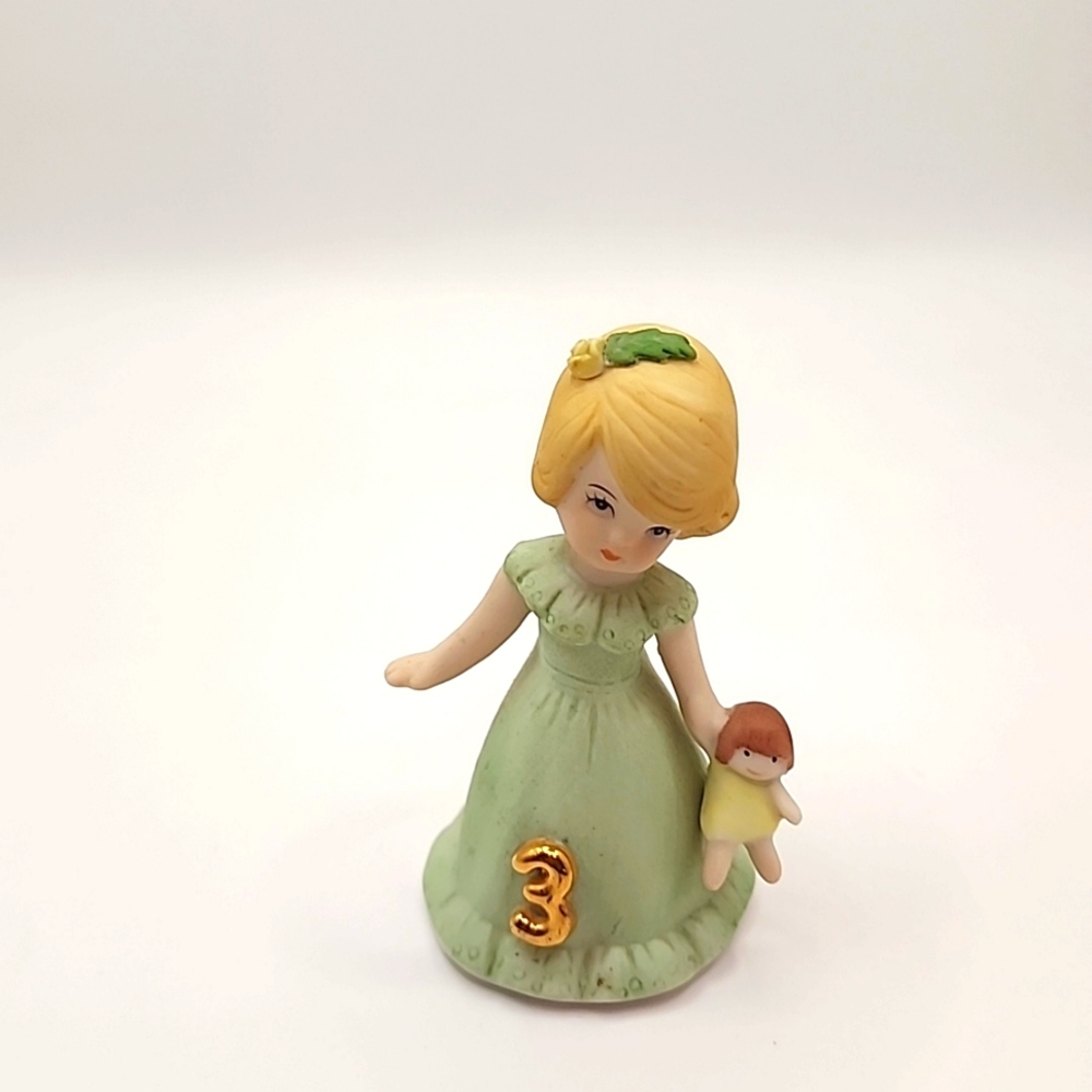 ENESCO Birthday Girls 1981 vintage age 3